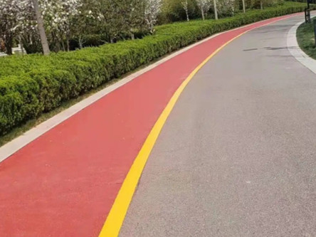 小区沥青路面改色