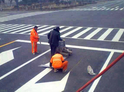 道路划线施工电话